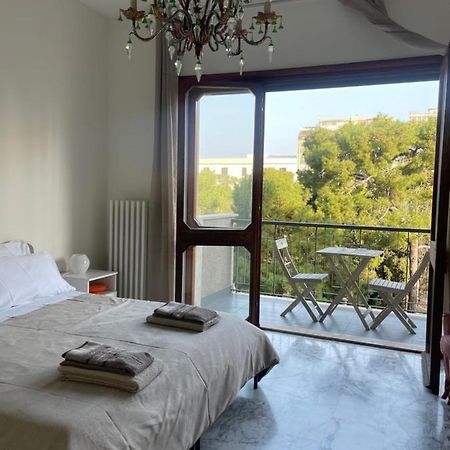 Lt Sax Apartment Бари Екстериор снимка