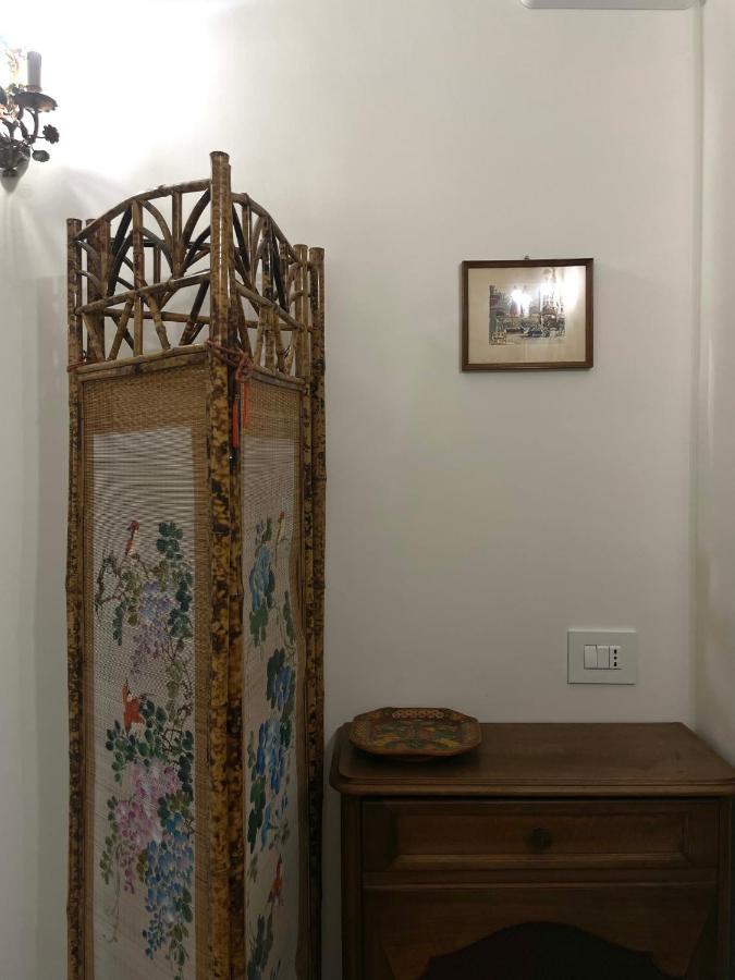 Lt Sax Apartment Бари Екстериор снимка