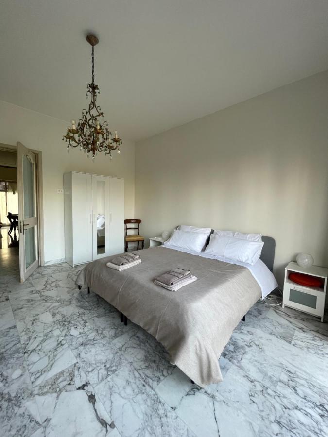 Lt Sax Apartment Бари Екстериор снимка