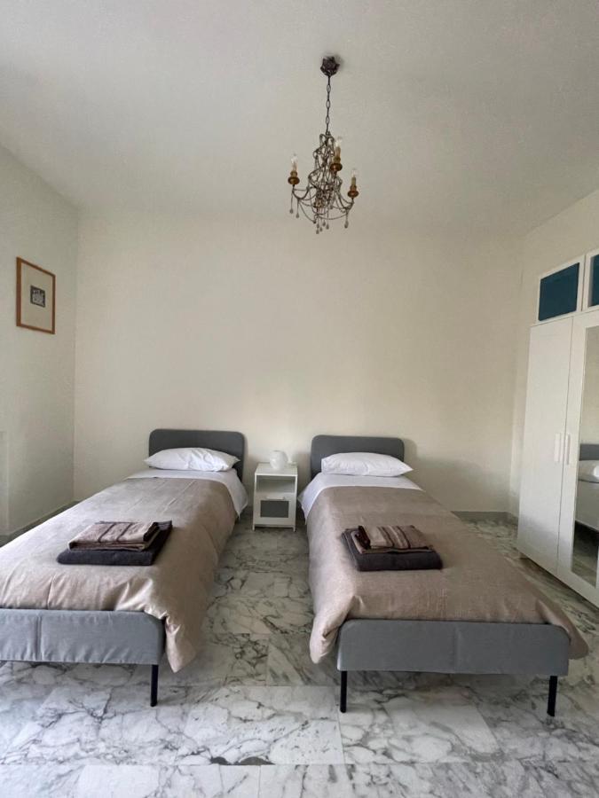 Lt Sax Apartment Бари Екстериор снимка